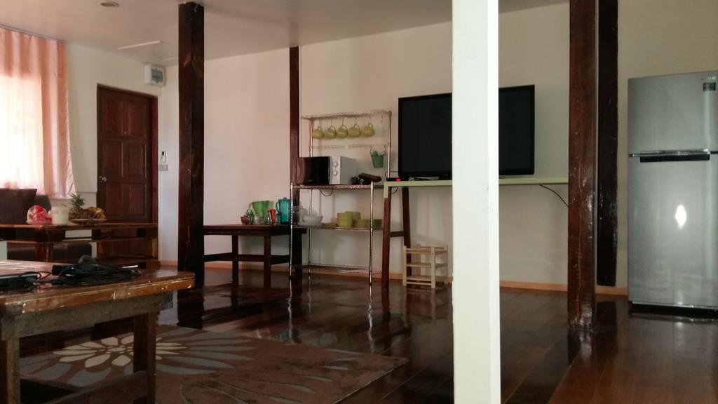 פרה נאקון סי איוטאיה Jutharat Home מראה חיצוני תמונה